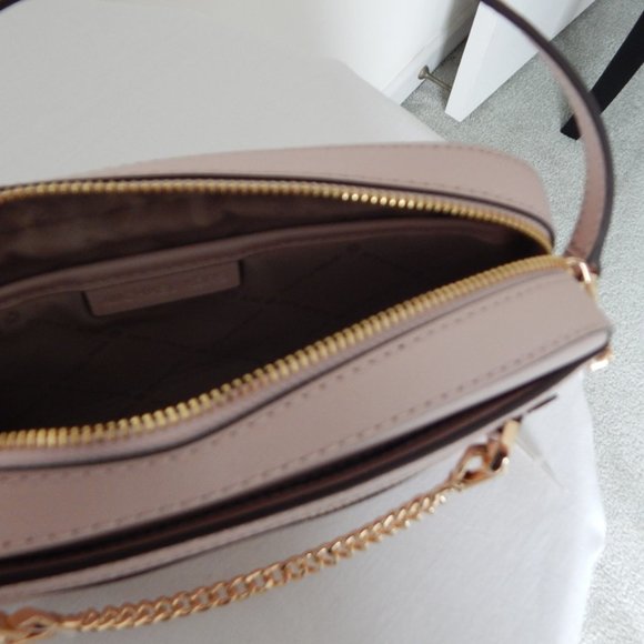 NWT Michael Kors Jet Set Item Leather LG EW Zip Chain XBody Bag Powder Blush - Picture 10 of 10